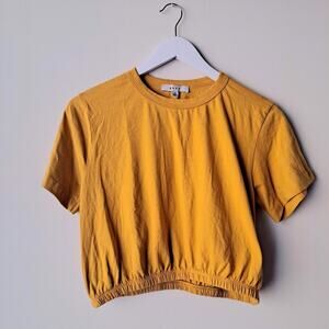 Gaze Cotton Crewneck Short Sleeve Crop Tee - Shirt with Elastic Waist - Size M